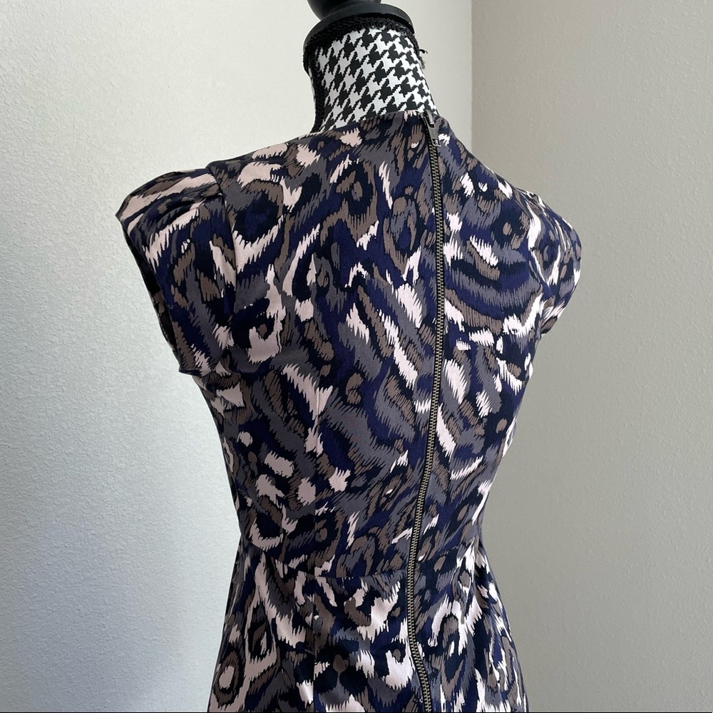 Abstract Pattern French Collection Dress - Picture 5 of 6